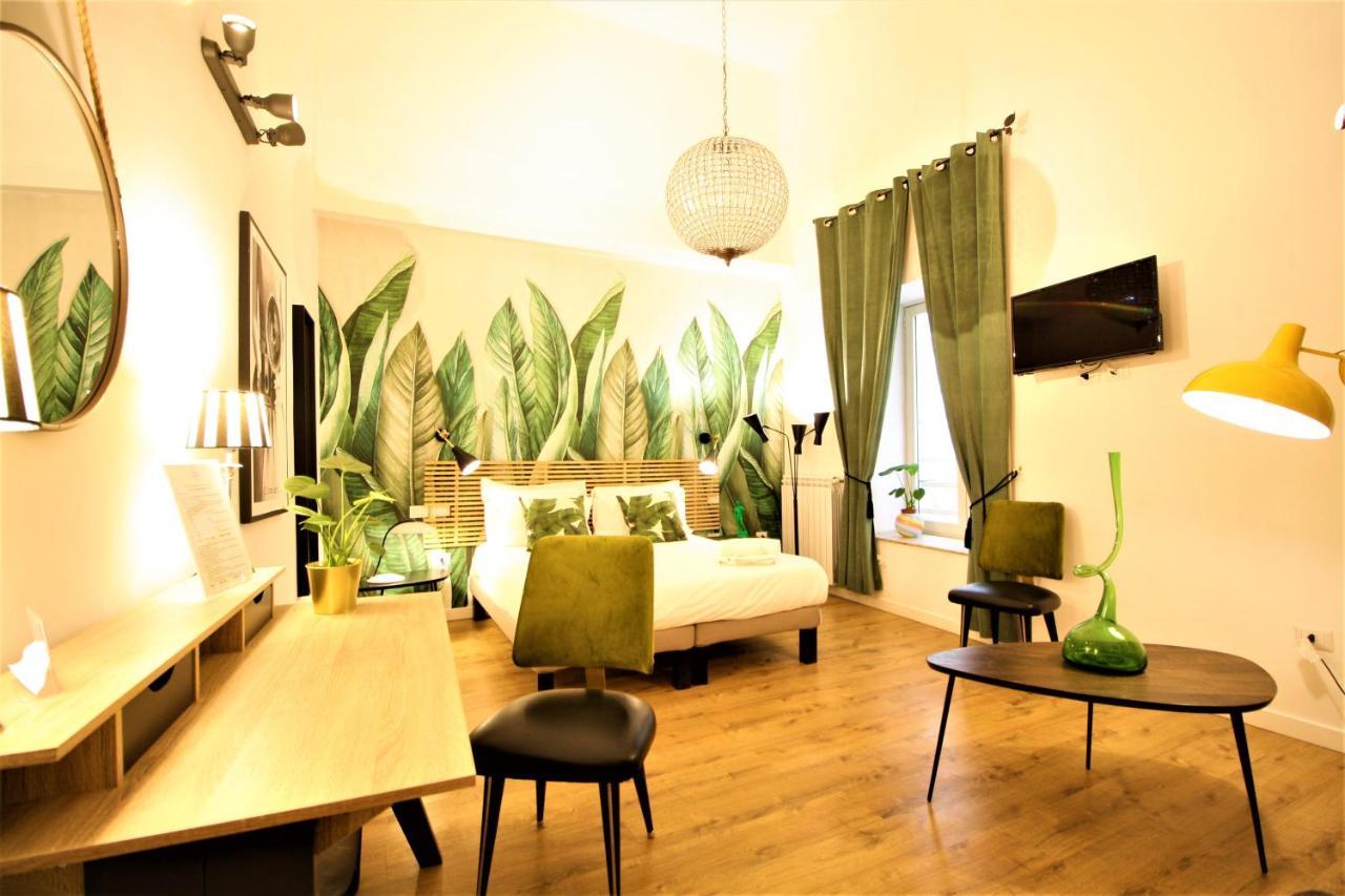 Hotel Daily Napoli - Lungomare Zewnętrze zdjęcie