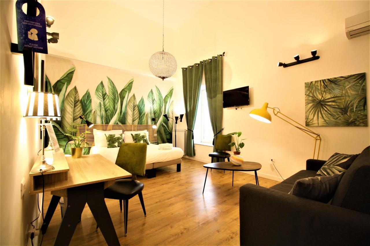 Hotel Daily Napoli - Lungomare Zewnętrze zdjęcie